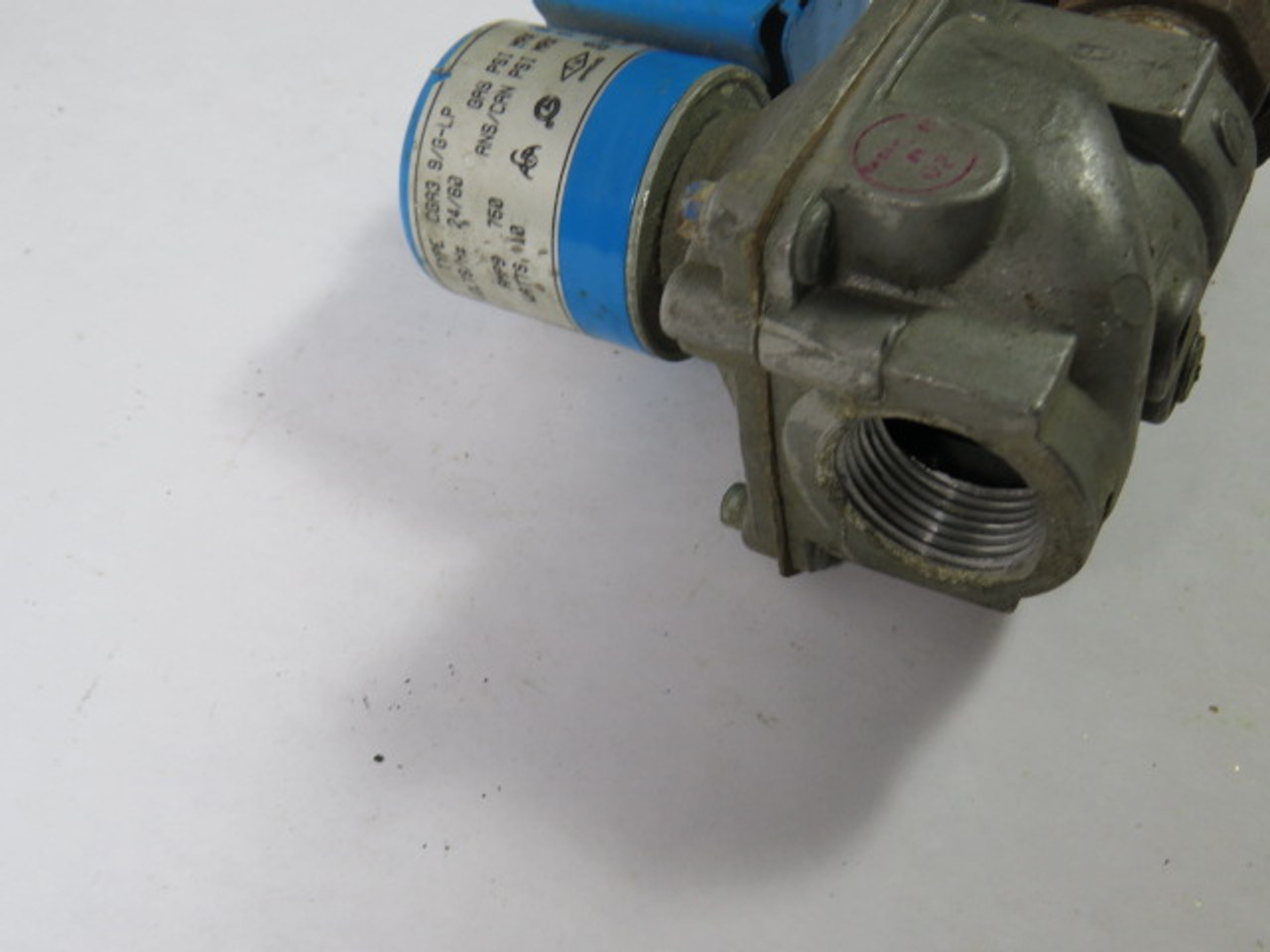 ITT K3A541T Magnetic Solenoid Gas Valve 24V 60Hz .750A 10W USED