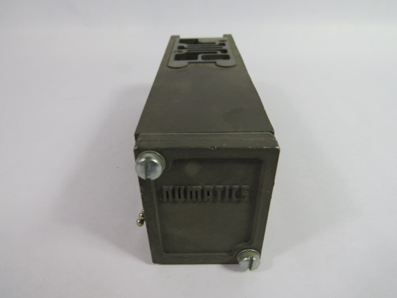 Numatics HH-2 Flexiblok Manifold Base For Solenoid Valve USED
