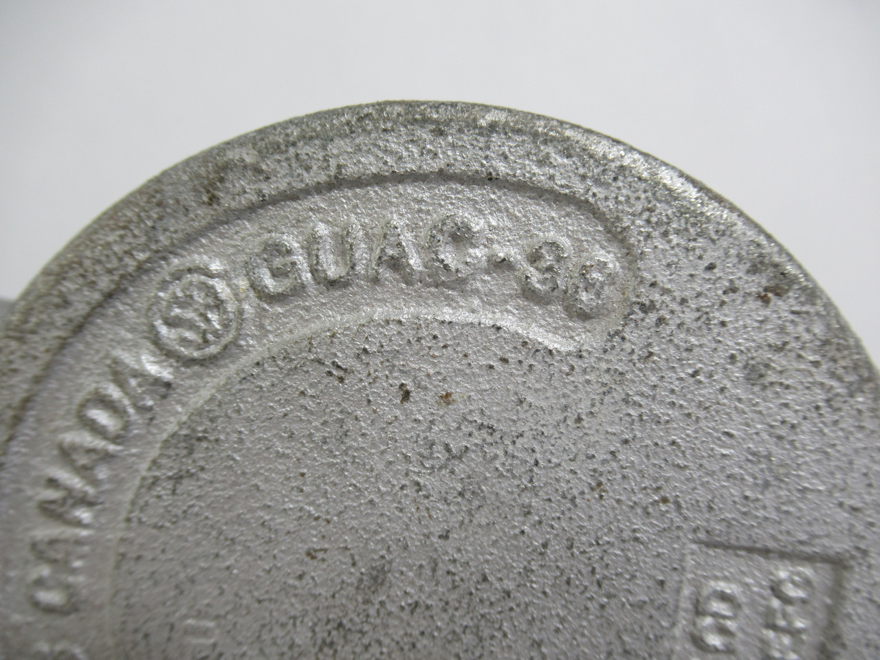 Crouse-Hinds GUAC-36 Conduit Outlet Box w Cover C Shape 1"NPT USED