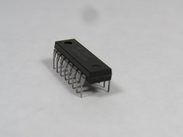 National DM7485N Semiconductor IC Chip USED