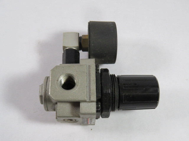 SMC EAR2500 Pressure Regulator W/ Gauge 0.5-8.5bar 1/4" NPT USED