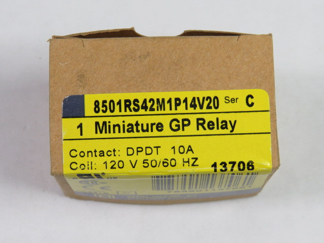 Square D 8501-RS42M1P14V20 Relay 10 Amp 120 Volt Coil 50/60 Hz ! NEW !