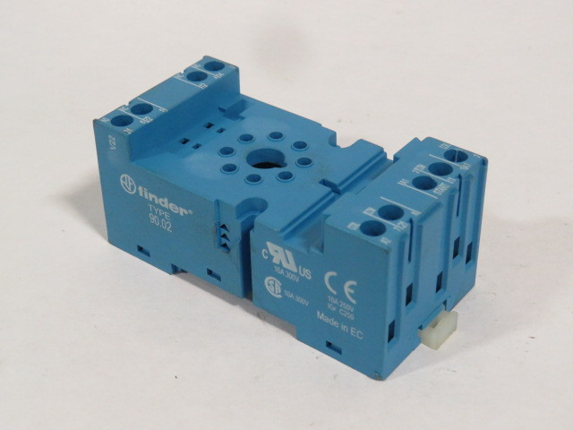 Finder 90.02 Relay Base USED - Industrial Automation Canada
