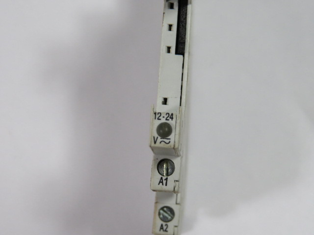 Allen-Bradley 700-HN165 Terminal Relay Socket SER. A 6A 250V USED