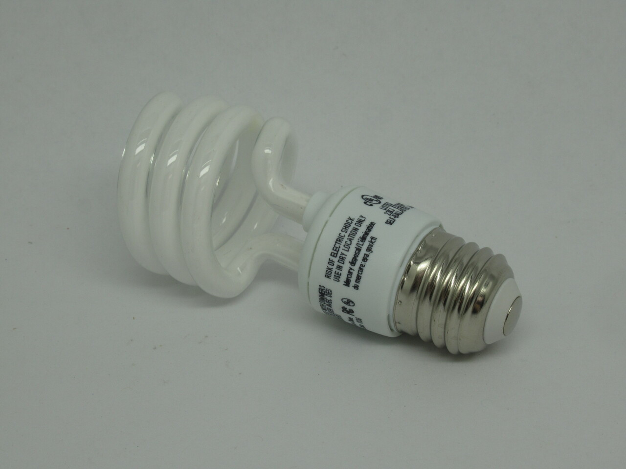 E-Lume 61021 Compact Fluorescent Spiral Lamp 13W 120V 2700K Lot of 5 ! NEW !