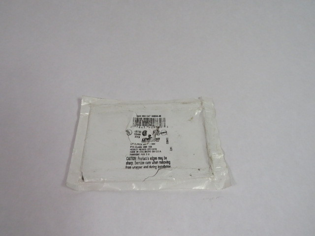 Leviton 84004-40 Stainless Steel Wall Plate 1-Gang 1.406" DMG BAG NEW