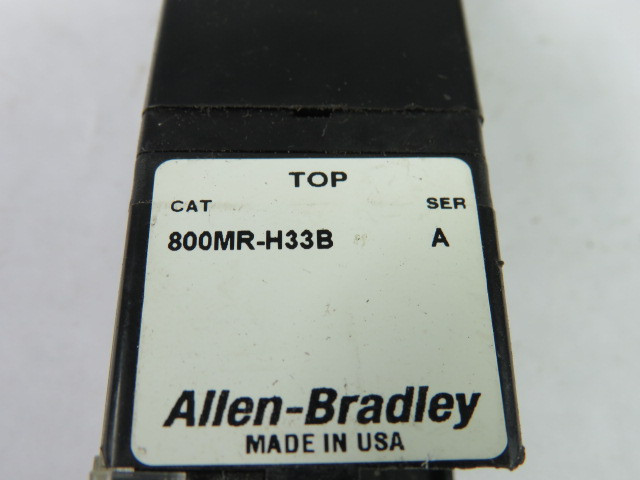 Allen-Bradley 800MR-H33BAK 2-Pos Cylinder Lock Switch 1NO 1NC No Key USED