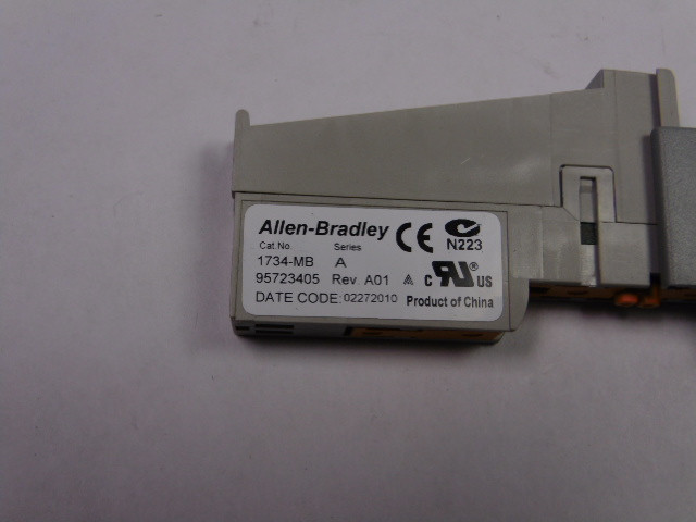 Allen-Bradley 1734-MB Ser A Rev. A01 Input/Output Mounting Base Din Rail USED