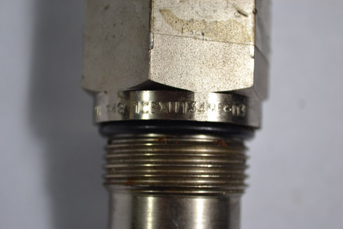 Vickers 1CEXN13495-03 Cartridge Valve USED