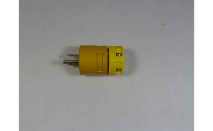 Woodhead 1447 Super-Safe Way Plug 2P 3W 15A 125V USED