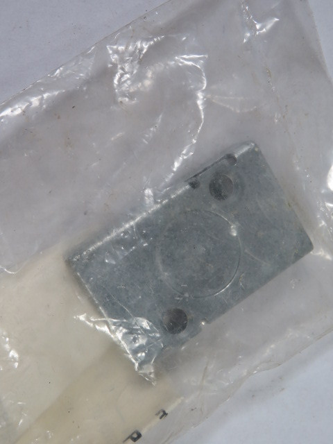 Invensys Building 1143 Conduit Cover Kit ! NEW ! - Industrial ...