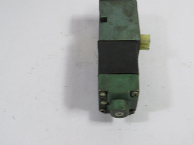 Numatics 152SA415K Solenoid Valve 120V 60Hz .11A USED