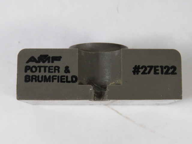 Potter & Brumfield 27E122 Relay Socket 10A 300V Brown USED
