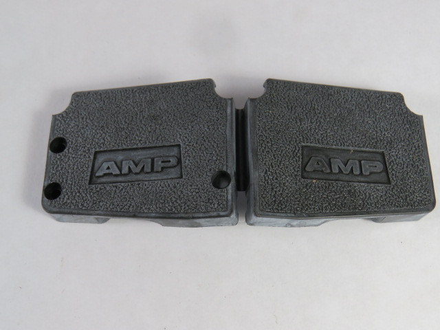 TE Connectivity 205731-1 D-Sub Backshells UND Cable Clamp USED