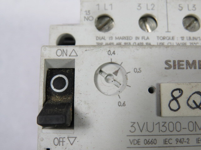 Siemens 3VU1300-0ME00 Motor Protection Circuit Breaker 0.4-0.6A 690V USED