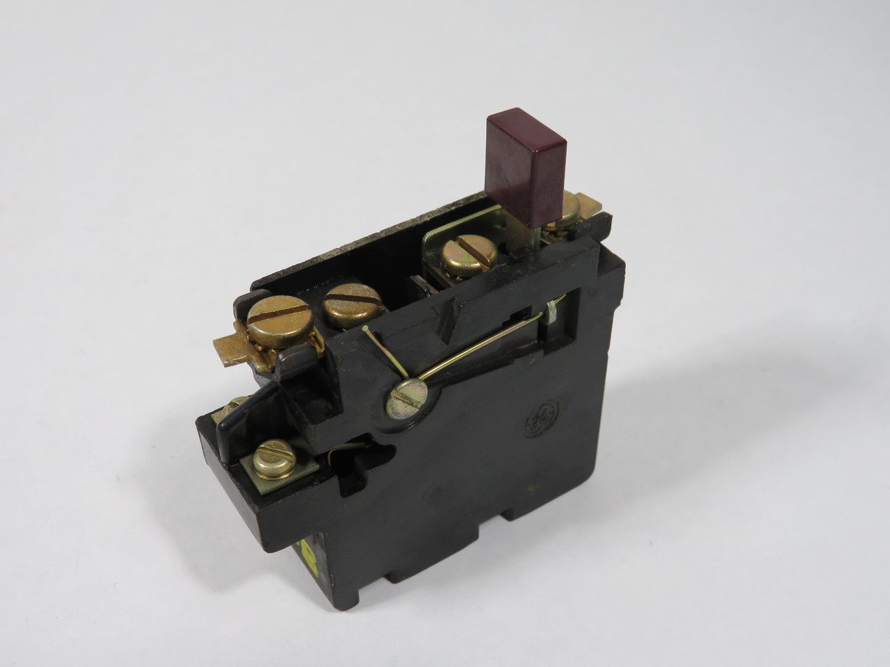 General Electric CR282441L Overload Relay 600VAC 250VDC USED