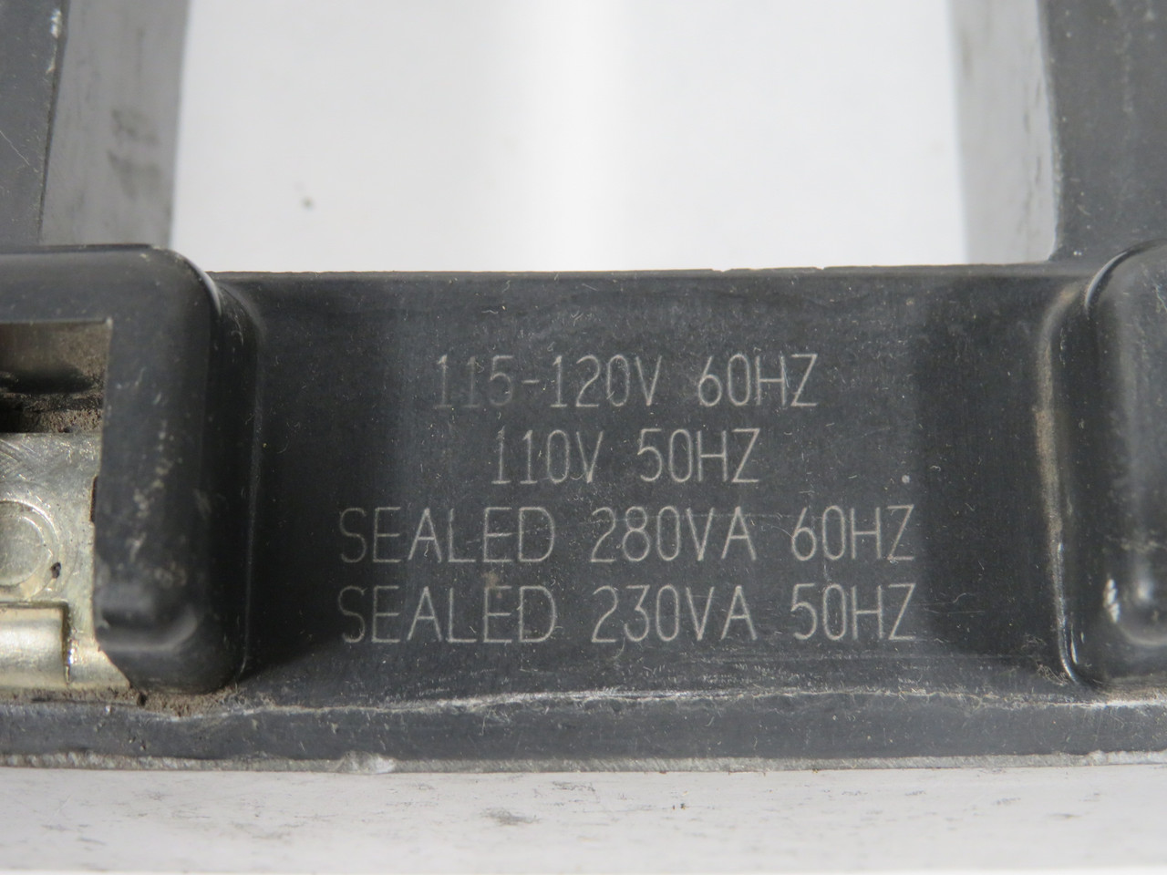 General Electric 55-501493G002 Ser A Magnetic Coil 110V/50Hz 115-120V60Hz USED