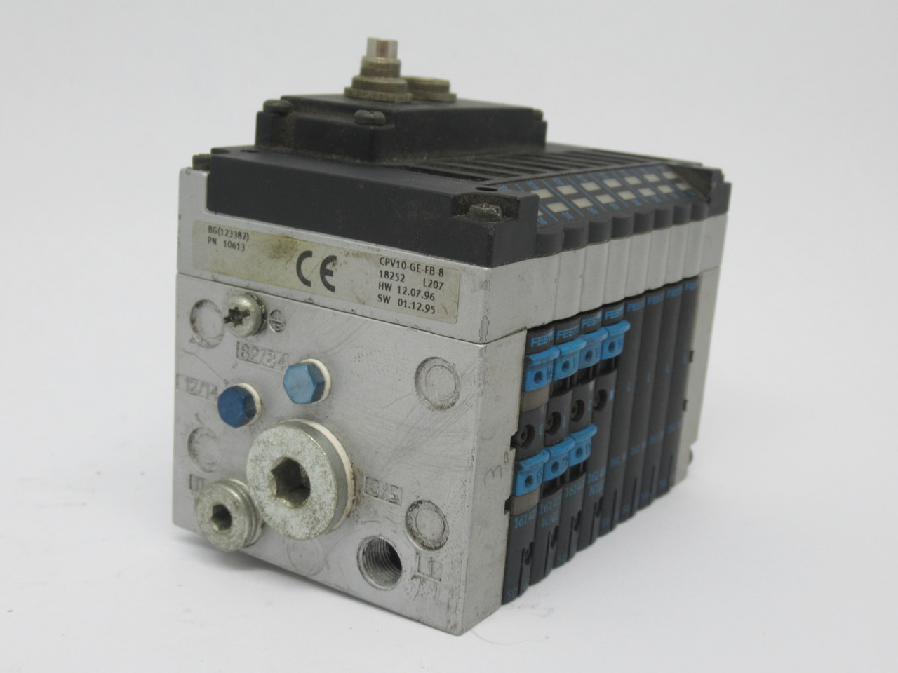 Festo CPV10-VI-10P-10-8C-FB-R-Y-CJCM4L Solenoid Valve Manifold Assembly USED