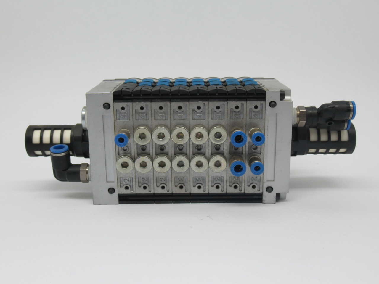 Festo CPV14-VI-10P-14-8C-N2-R-Y-M7J+GA Solenoid Valve Manifold Assembly USED