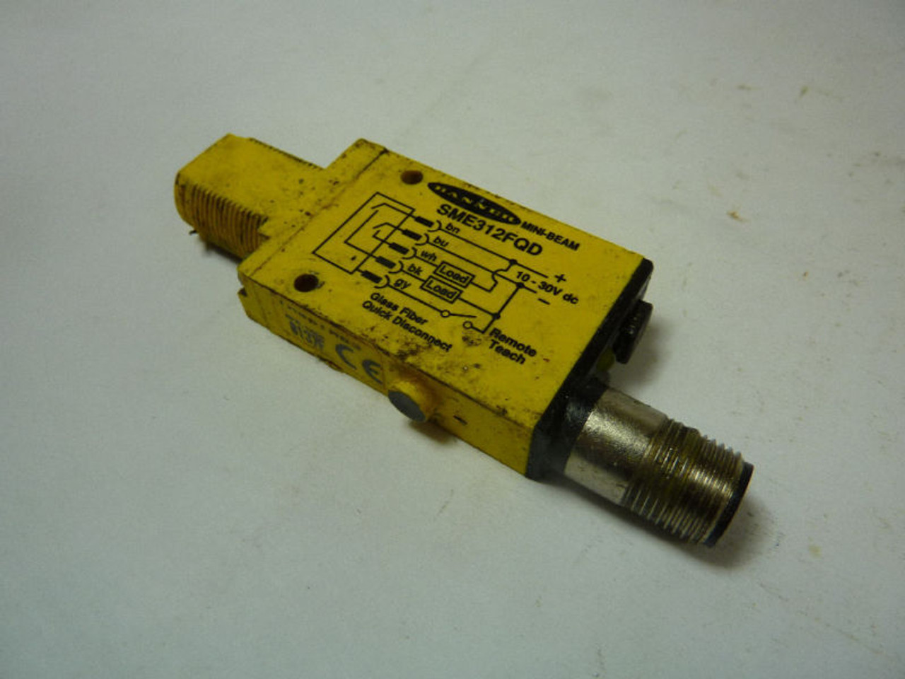 Banner SME312FQD Photoelectric Sensor 10-30VDC USED