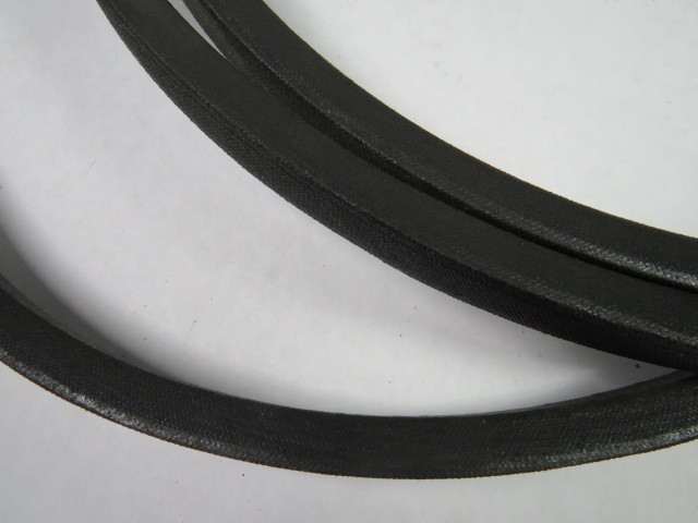 Goodyear B131 Industrial V-Belt 131" Long 0.66 Wide 0.41" Height ! NOP !