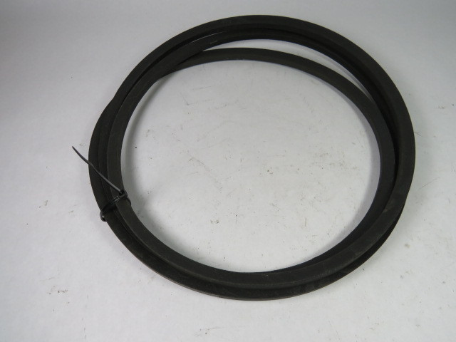 Goodyear B120 Industrial V-Belt 123" Long 0.66 Wide 0.41" Height ! NOP !