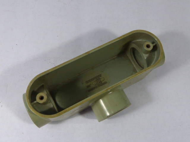 Scepter ST40S Conduit Body 1-1/4" T-Style *No Cover* USED