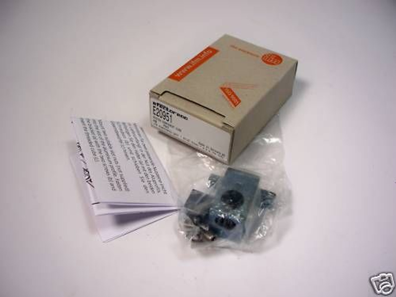 IFM EFECTOR E20951 System Component Cube ! NEW !
