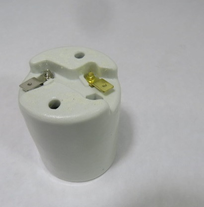 American Electric Lighting R58-51-11695 Light Socket 1/4"Tabs 1500W 600V NEW