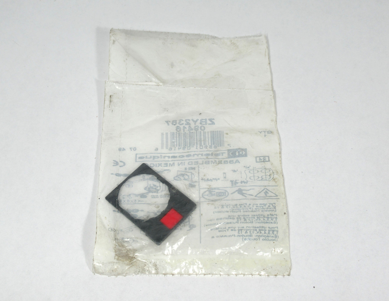 Telemecanique ZBY-2387 STD N/P Holder Mrkd Hand On/Off *Ripped Bag* NWB