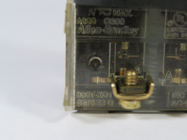 Allen-Bradley 800T-QB24RD1 Series T Illuminated Push Button 24V 1NO Red USED
