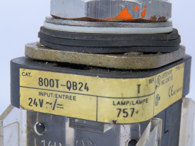 Allen-Bradley 800T-QB24RD1 Series T Illuminated Push Button 24V 1NO Red USED