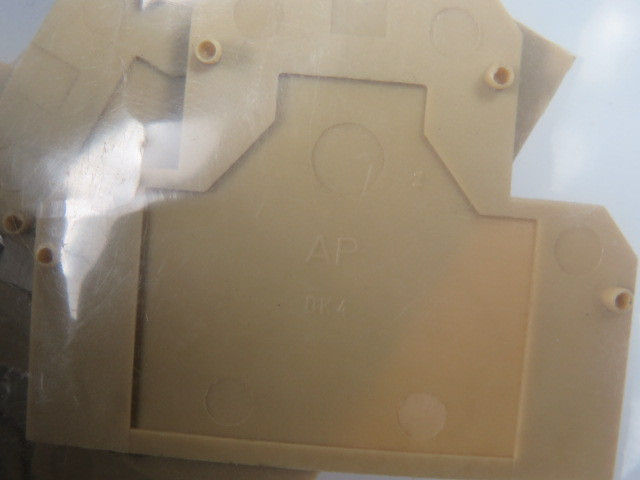 Weidmuller AP-DK-4 Terminal Block End Plate Lot of 12 BEIGE USED