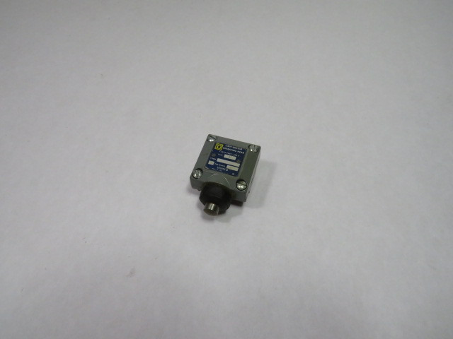 Square D 9007-G Limit Switch Head *ONLY* USED