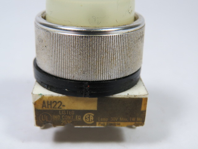Fuji Electric AH22-ZMW Pilot Light 30V 1W White Lens USED