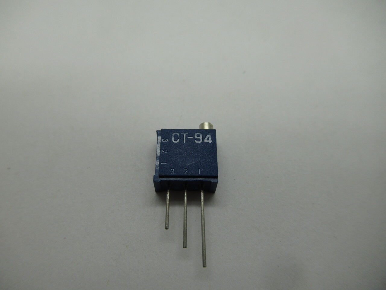 Vishay CT-94W502 Potentiometer 5 kohm USED