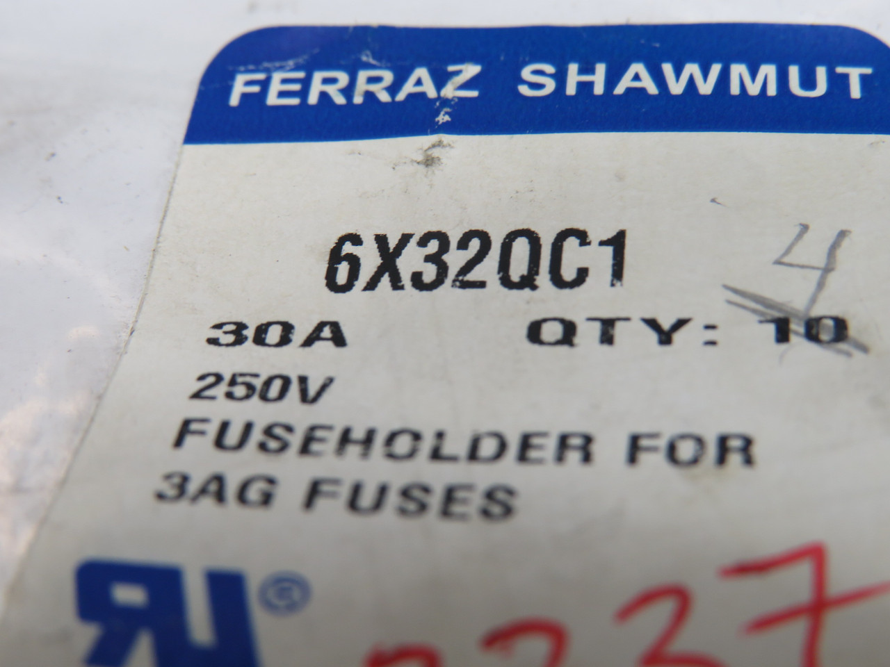 Ferraz Shawmut 6X32QC1 Fuse Block 30A 250V 1 Pole 9-Pack ! NWB !