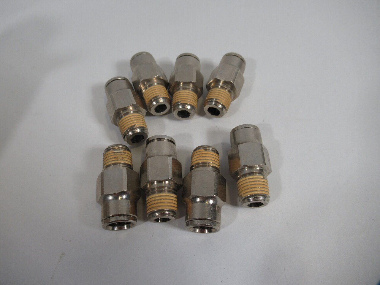 Norgren 104251028 Pneufit Straight Adaptor Lot of 8 ! NEW !