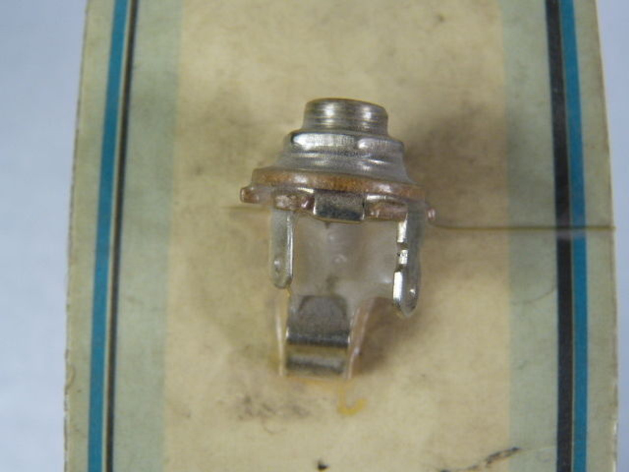 Mode Electronics 24-680-1 Mono Chassis Jack 1/4" ! NEW !