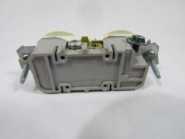 Pass & Seymour 3232TRI Ivory Duplex Receptacle 15A 125V 3W 2P USED