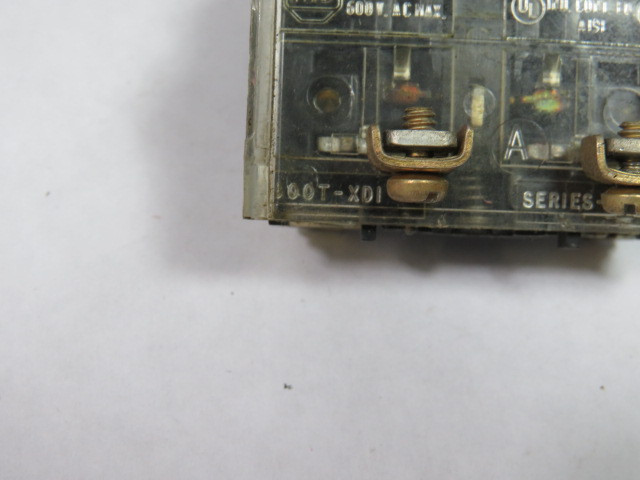 Allen-Bradley 800T-A9D1 Series N Push Button 1NO Yellow Flush Head USED