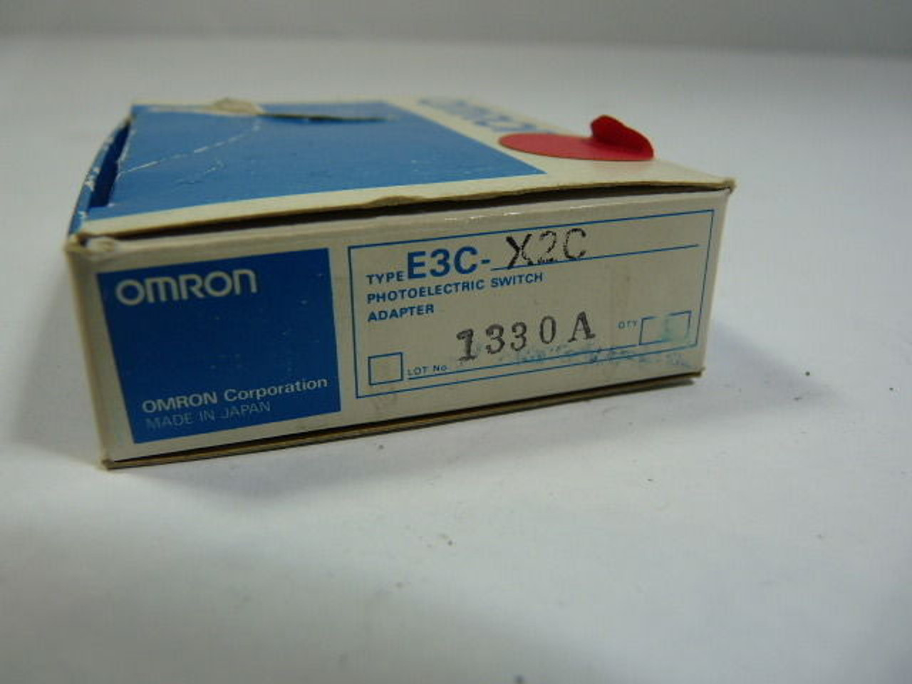 Omron E3C-X2C Optical to Electrical Adapter ! NEW !