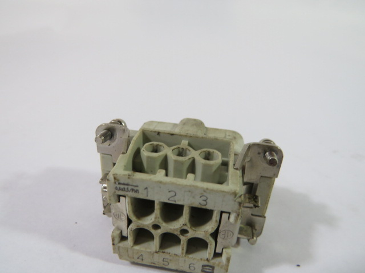 Harting HAN 6 E-M 16A 500V 6-Pin Male Connector USED