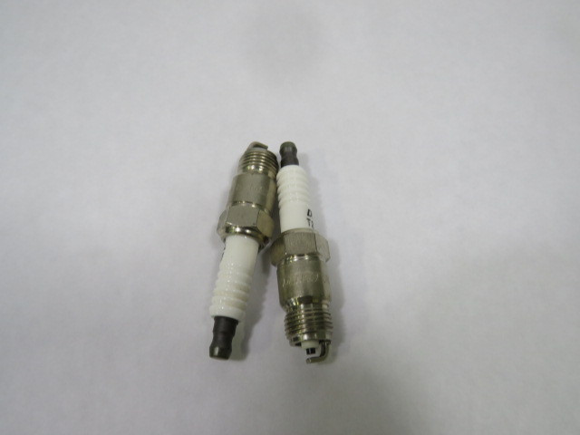 Denso T20PR-U 5035 Spark Plugs Lot of 2 ! NOP !