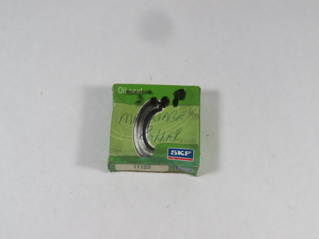 SKF 11123 Nitrile Oil Seal 1.1250" ID 1.6240" OD 0.2500" W ! NEW !