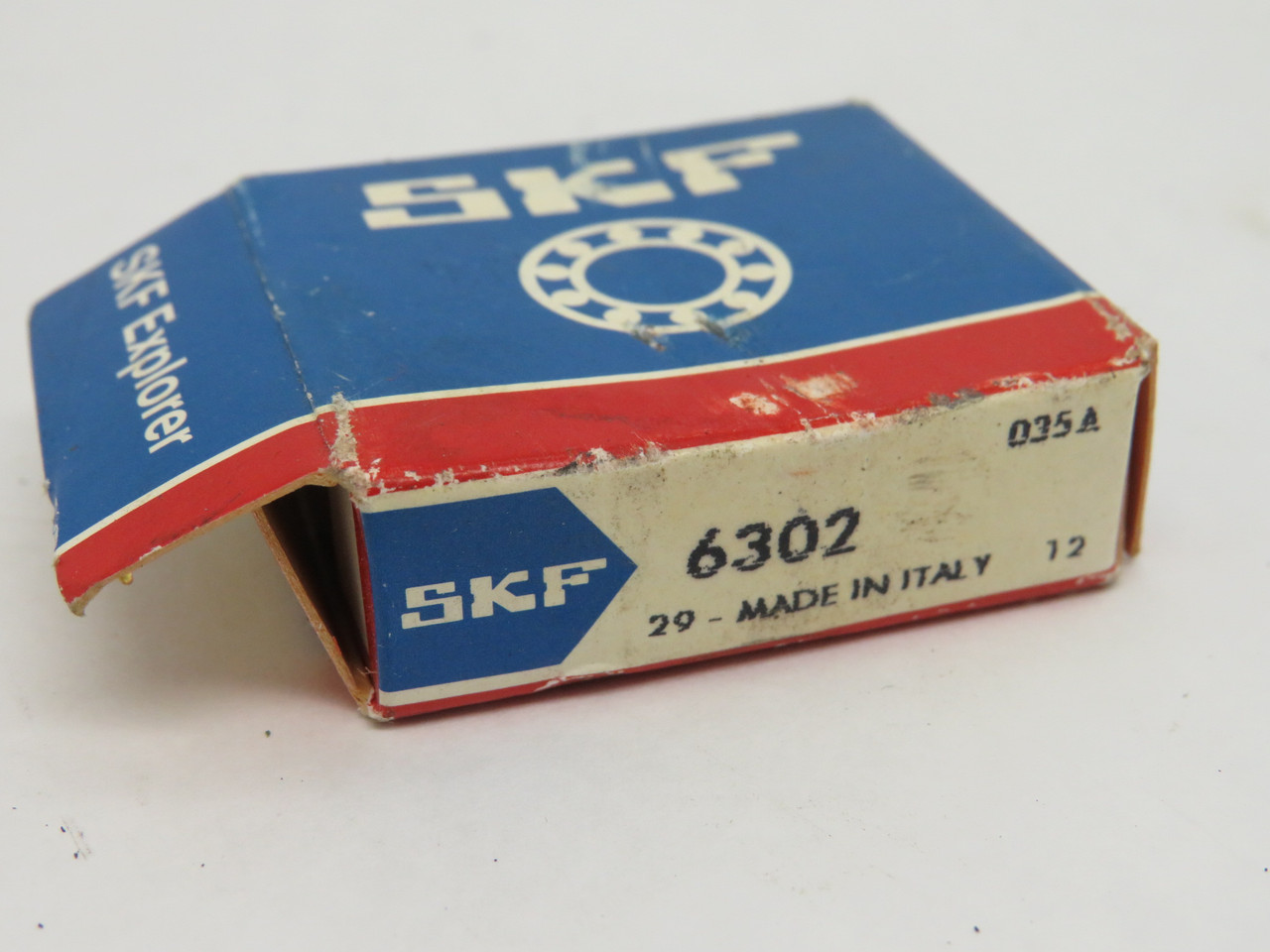 SKF 6302 Deep Groove Ball Bearing 42mmOD 15mmID 13mmW DMG BOX NEW