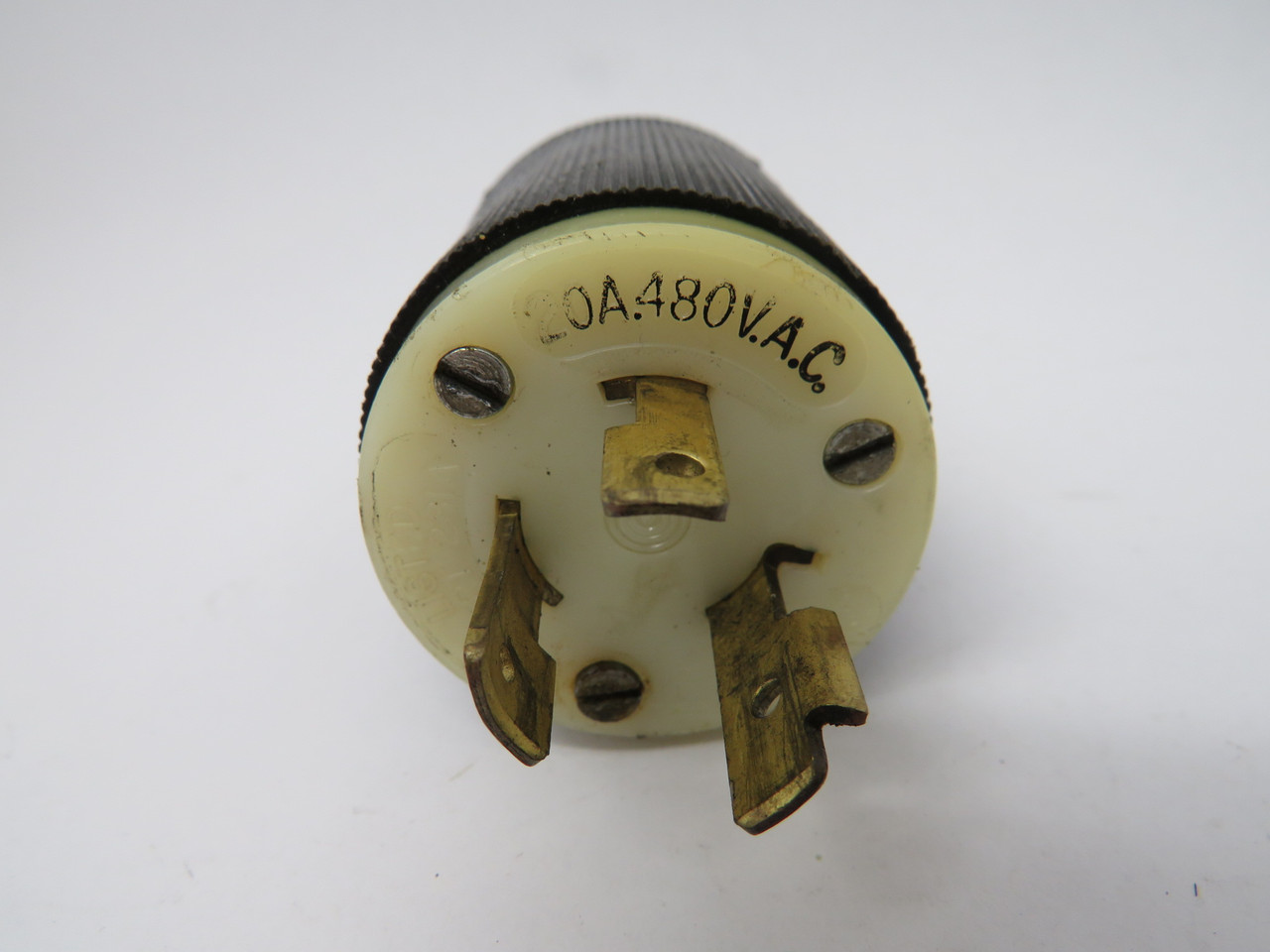 Hubbell 2341 Twist-Lock Plug 20A 480VAC 2P 3W USED