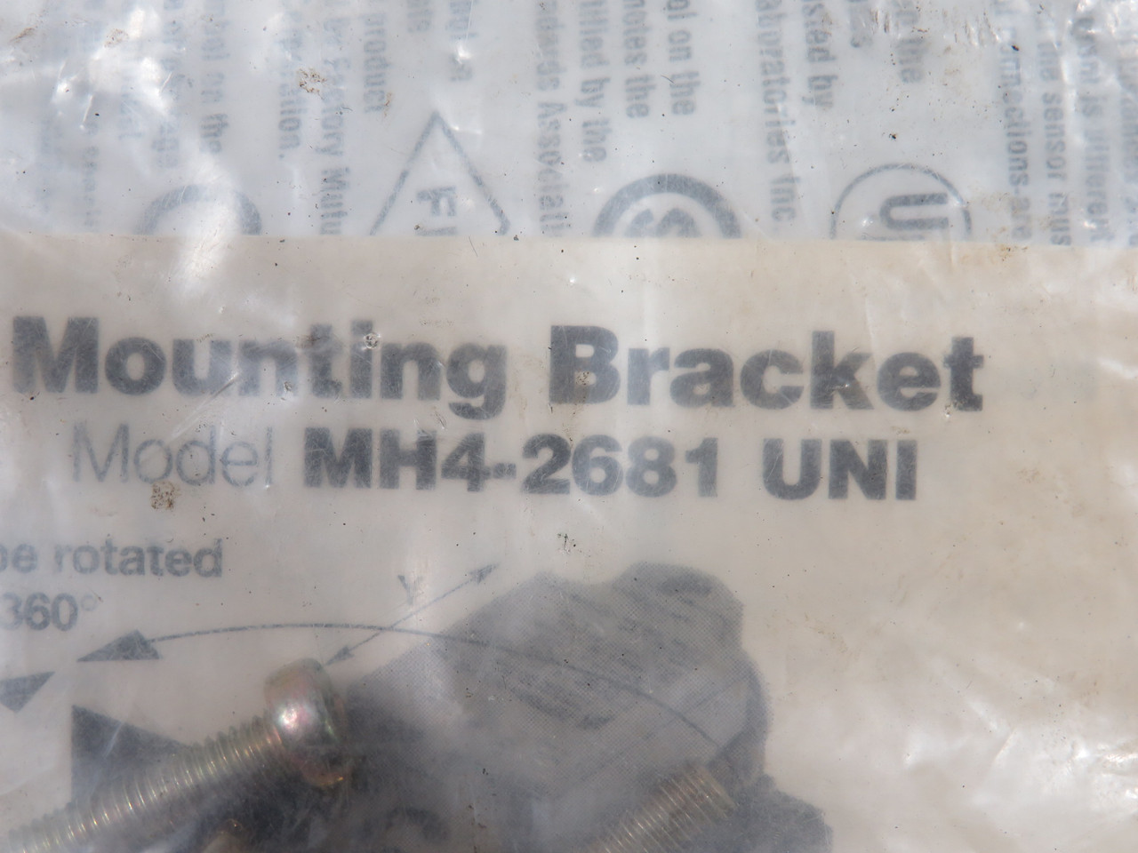 Pepperl+Fuchs MH4-2681-UNI Adjustable Unistrut Mounting Bracket DAMAGED BAG NWB