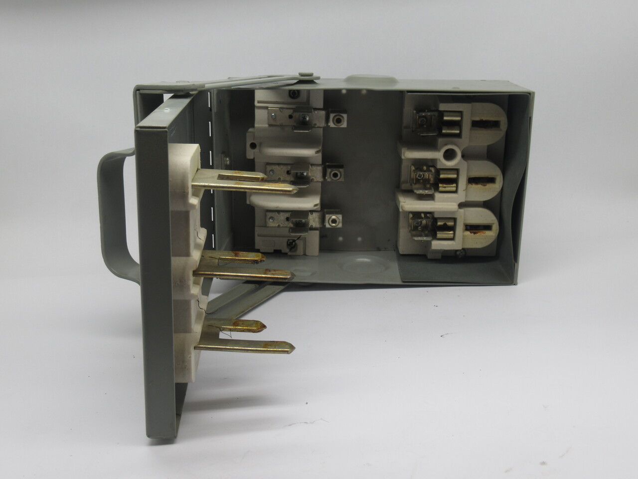 Hydel FE5733 Flex-A-Plug 30A 600V 3PH *CRACKED/FADED LABEL* USED