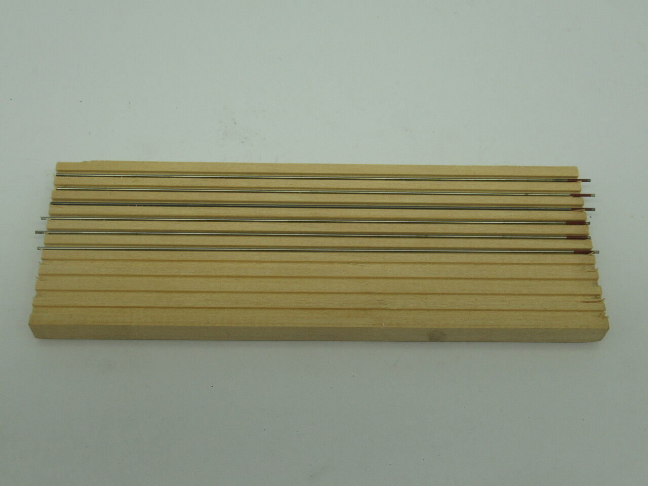 Heliarc 84Z18 Tungsten 7" Electrode 2% Thoriated 0.040 Lot of 6 NEW